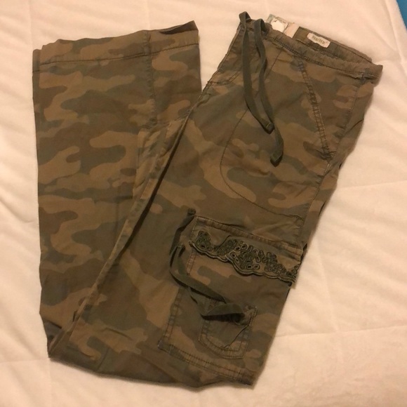 old navy camo pants